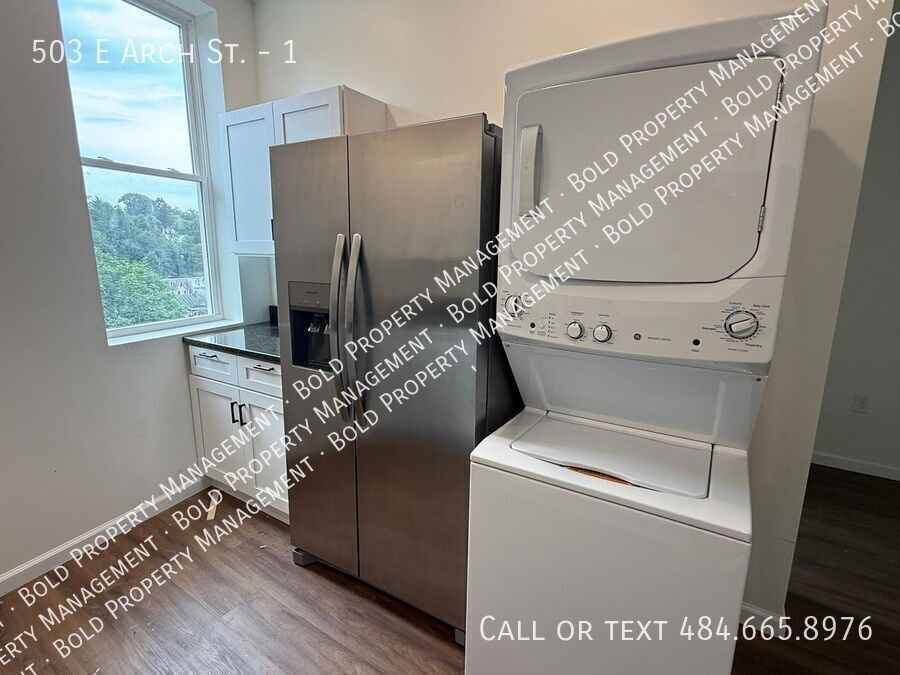 503 E Arch St #1 - Photo 3 of 13