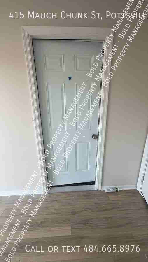 415 Mauch Chunk St #1 - Photo 2 of 9