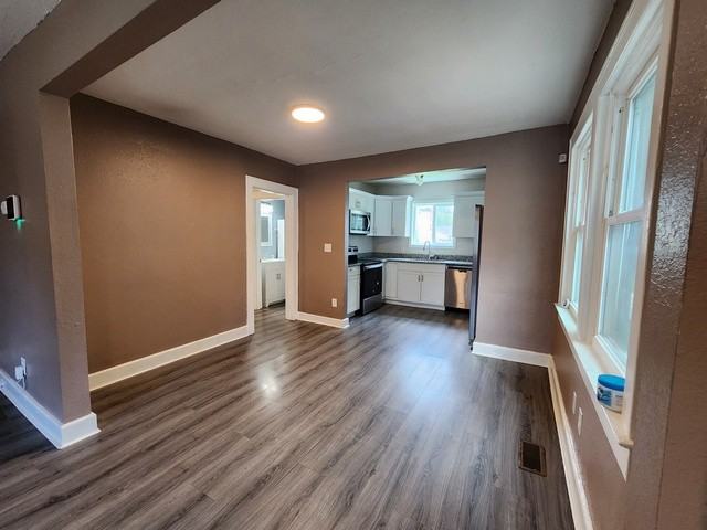 222 Wythe Pkwy #1 - Photo 4 of 22