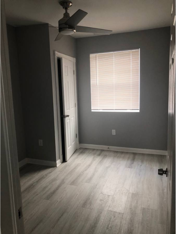 3445 Juneway - Photo 4 of 16