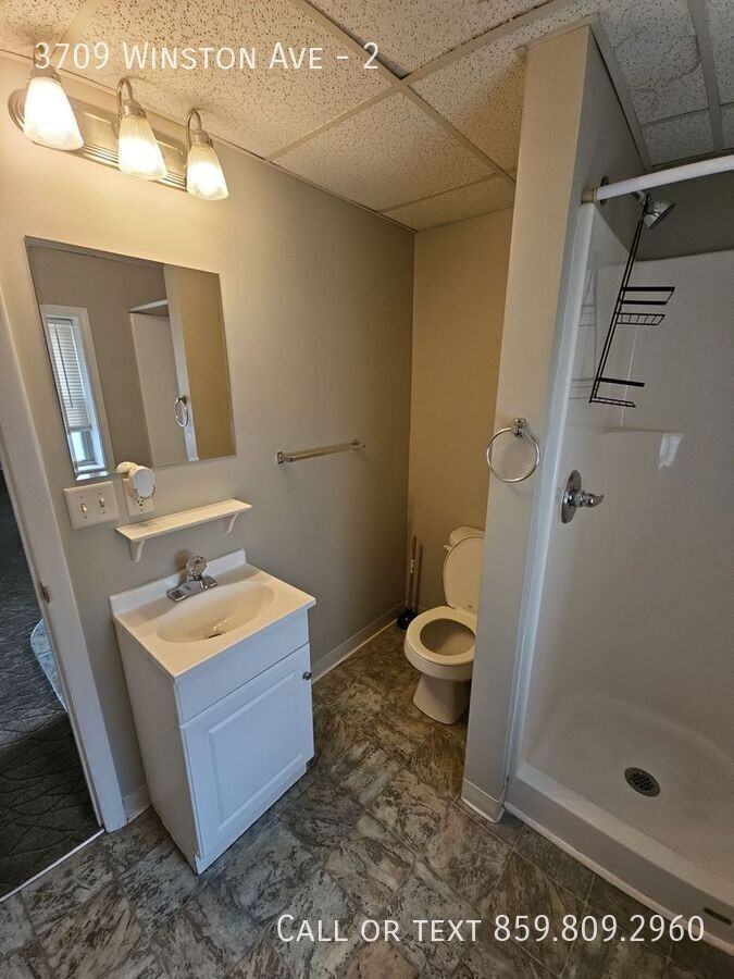 3709 Winston Ave #2 - Photo 5 of 12