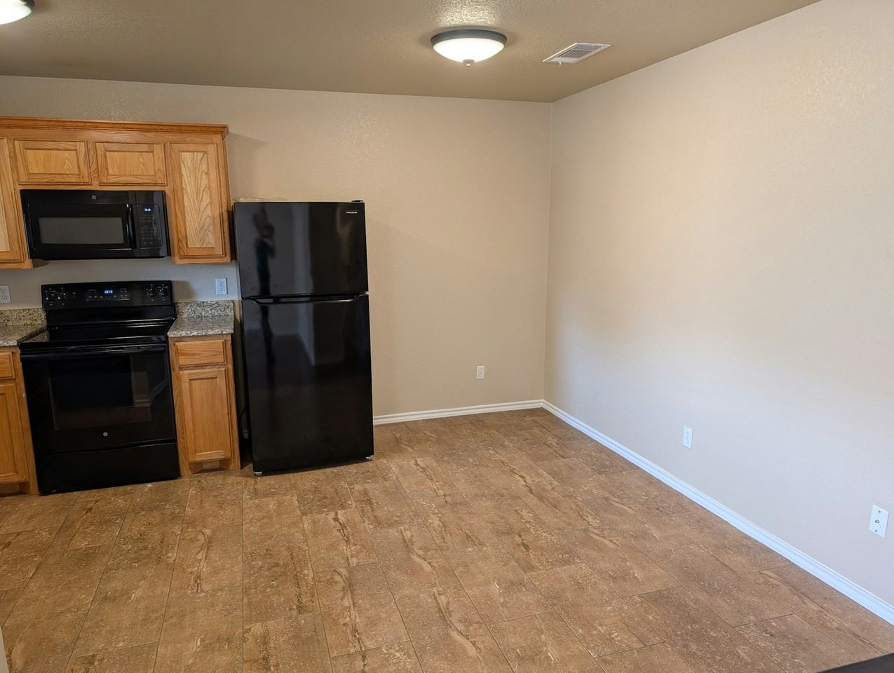 1501 9th Street, Unit 1503 - Photo 5 of 26