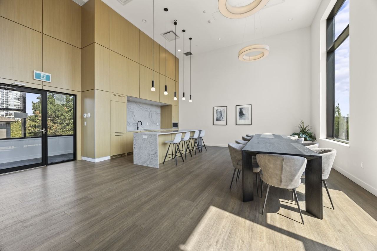 6699 Dunblane Avenue - Photo 15
