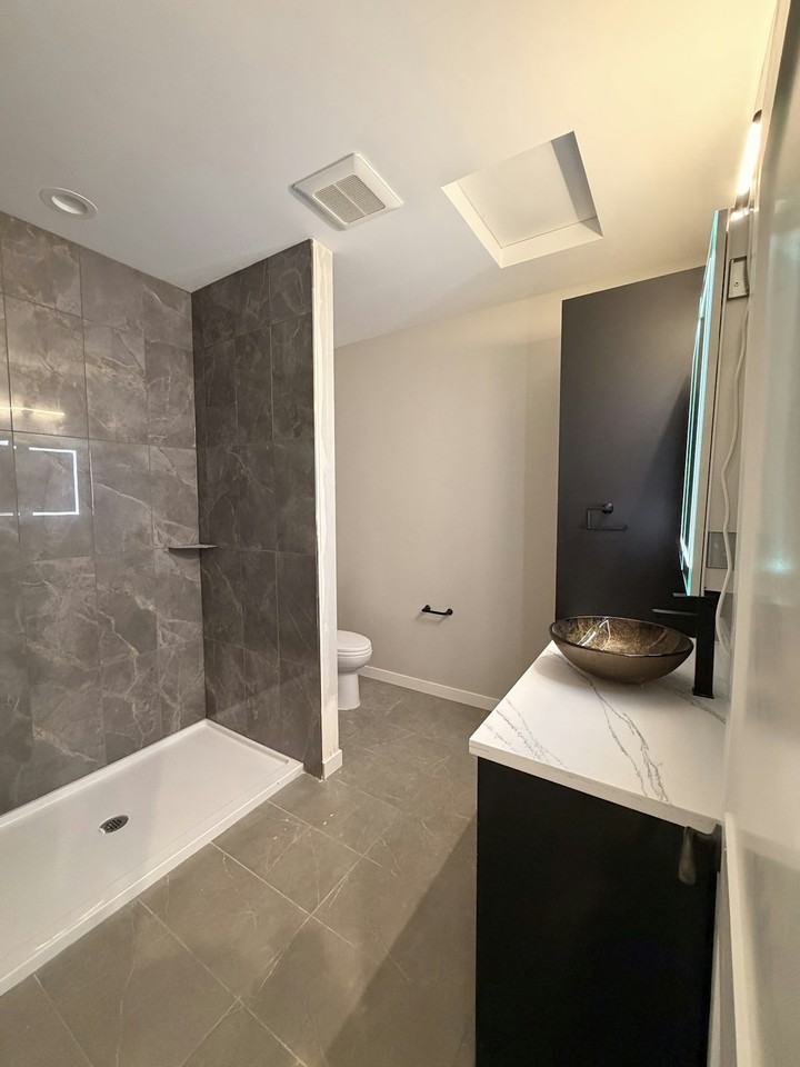 8934 Arlon Street, Unit 3 - Photo 5 of 9