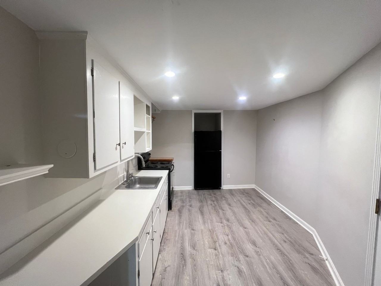 172 Chestnut St #13 - Photo 2 of 33