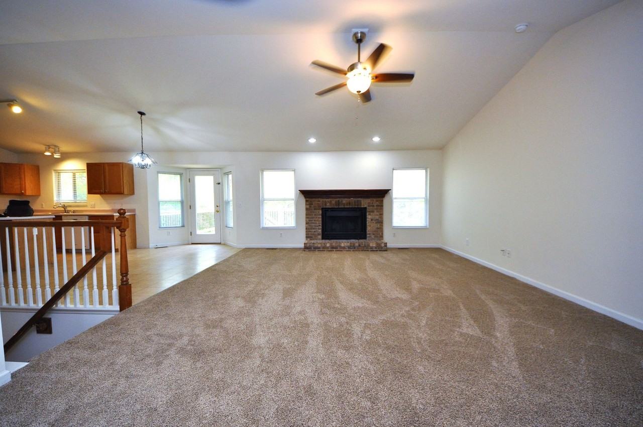 131 Choctaw Dr - Photo 6 of 31