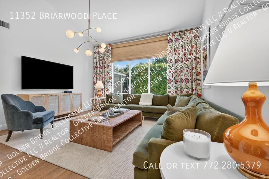 11352 Briarwood Pl