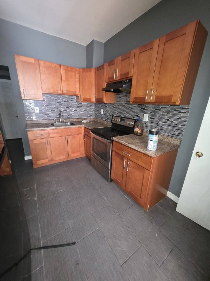 2330 N Bouvier St #1 - Photo 2 of 3