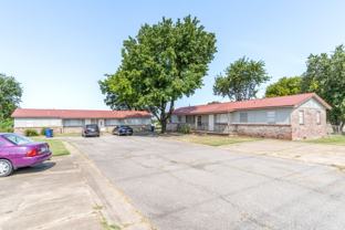 8022 Highway 271 S - Photo 1 of 1