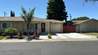 436 E Banbury Dr - Photo 1 of 1