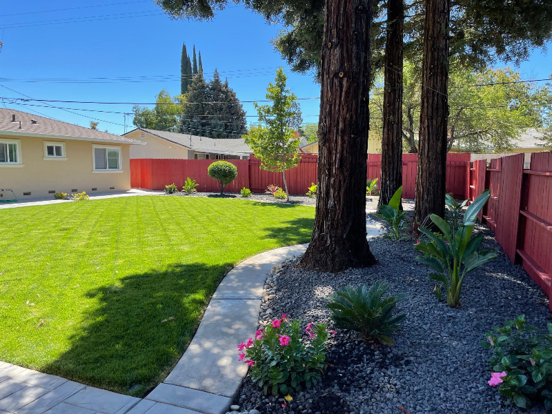 436 E Banbury Dr - Photo 4 of 12
