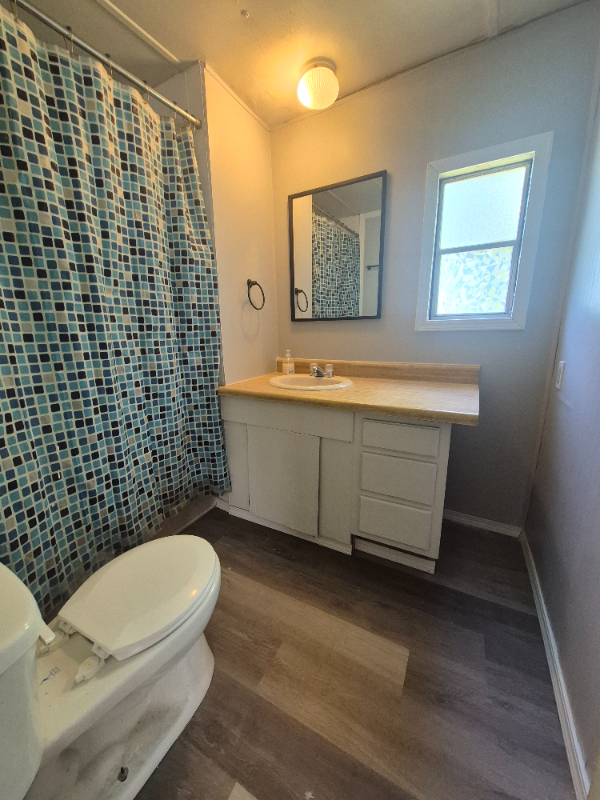 2001 W Laurel St #212 - Photo 3 of 7