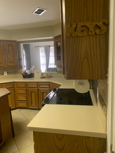 7025 Glasgow Dr - Photo 5 of 12