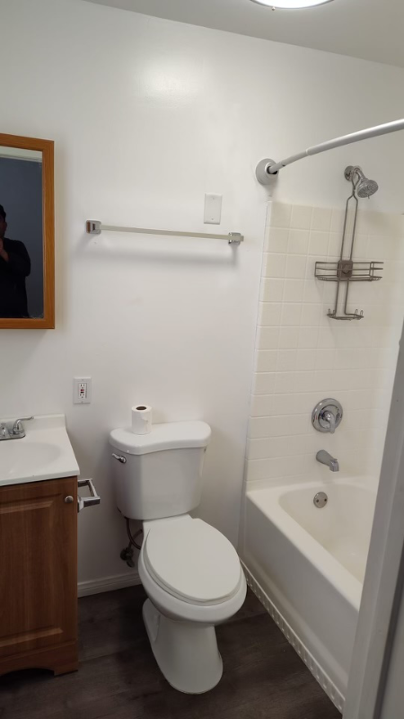 101 E Barbara St #3 - Photo 5 of 8