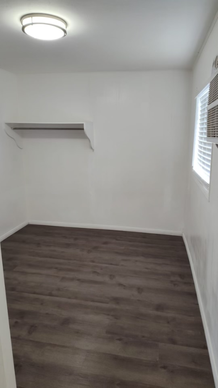 101 E Barbara St #3 - Photo 6 of 8