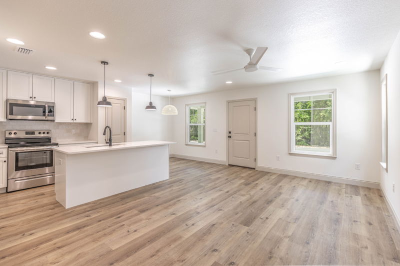 203 Hudson Boyd Ct - Photo 2 of 23