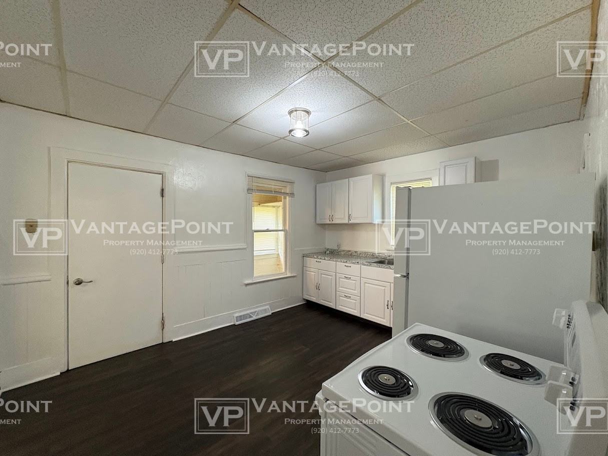 407 N Lafayette St Lowr - Photo 5 of 18