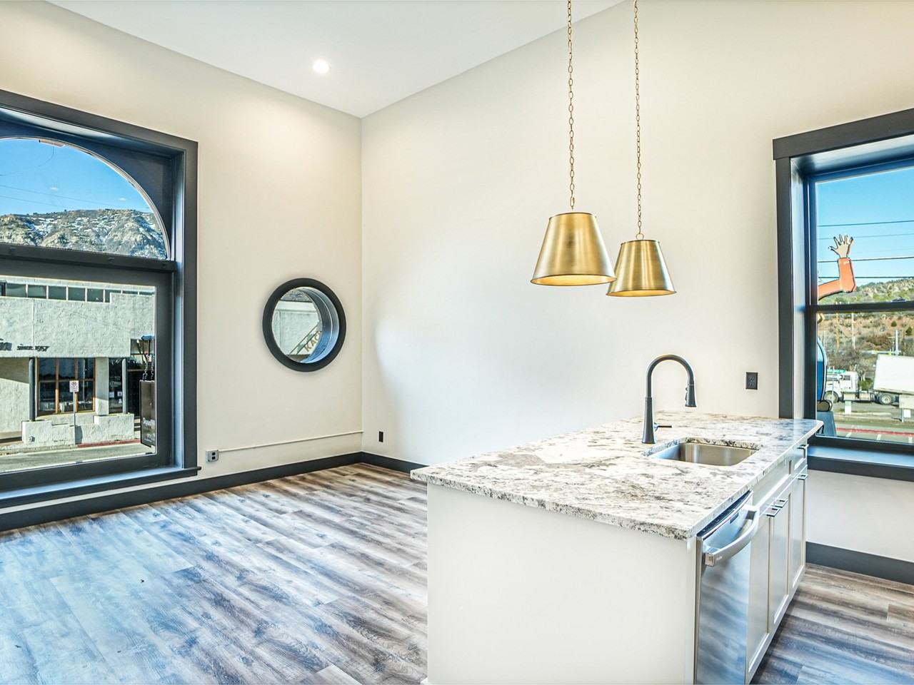 120 W 9th St #A - Photo 6 of 20