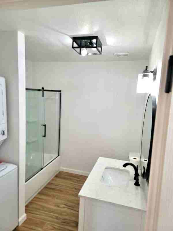 1317 8th St - Photo 3 of 6