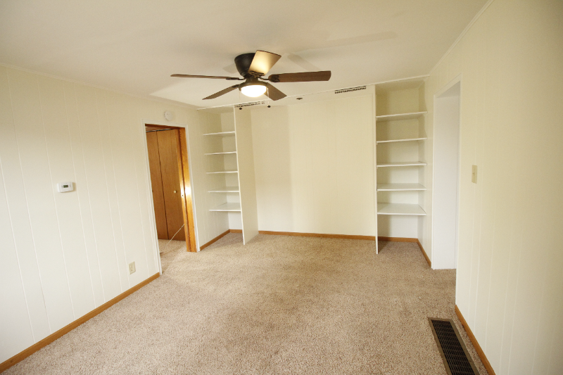 406 Jackson St #B - Photo 6 of 9