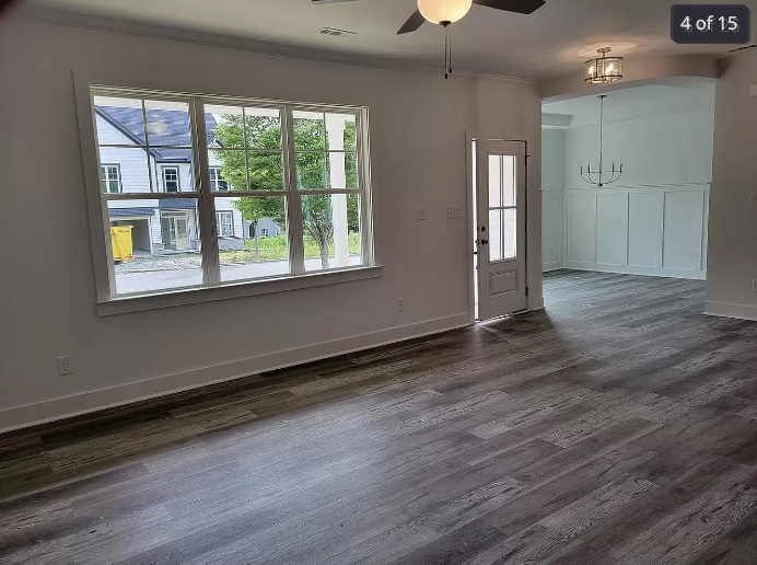606 Oxford Park Blvd - Photo 4 of 14