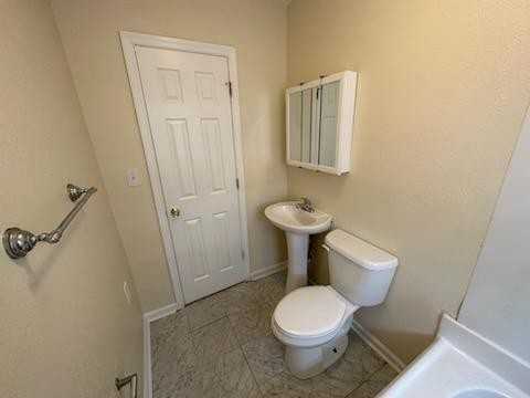 311 Martin St - Photo 6 of 9