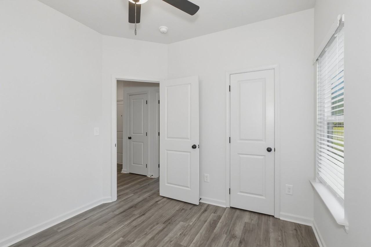 5939 Spencer Terr. - Photo 7 of 35