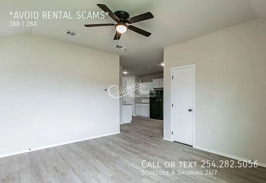 713 Eastland Dr #A - Photo 3 of 15