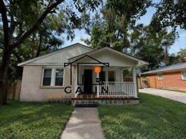 featured image of 2203 Clars Ave