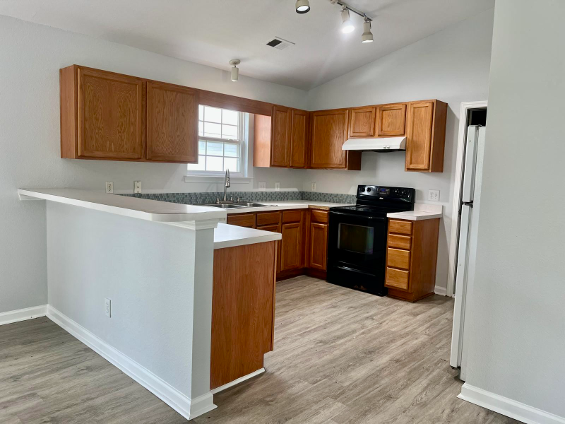 5005 Wickalow Way - Photo 4 of 19
