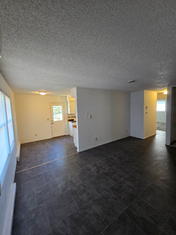 518 6th Ave #3 - Photo 3 of 7