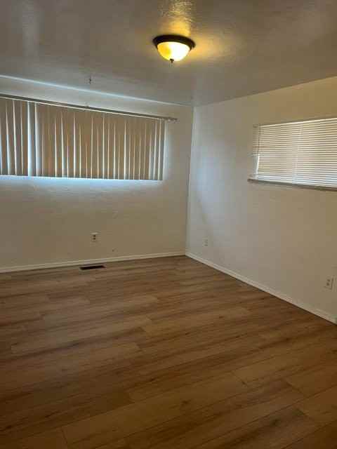 1013 Palomas Dr Se #C - Photo 2 of 10