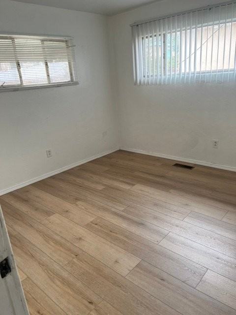 1013 Palomas Dr Se #C - Photo 6 of 10