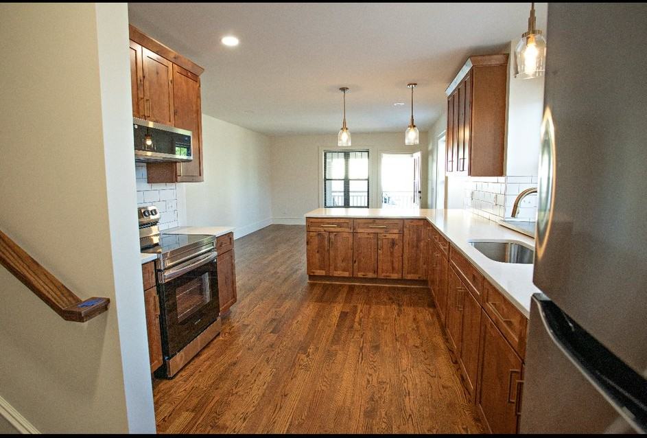 101 S Plum St #1 - Photo 3 of 10