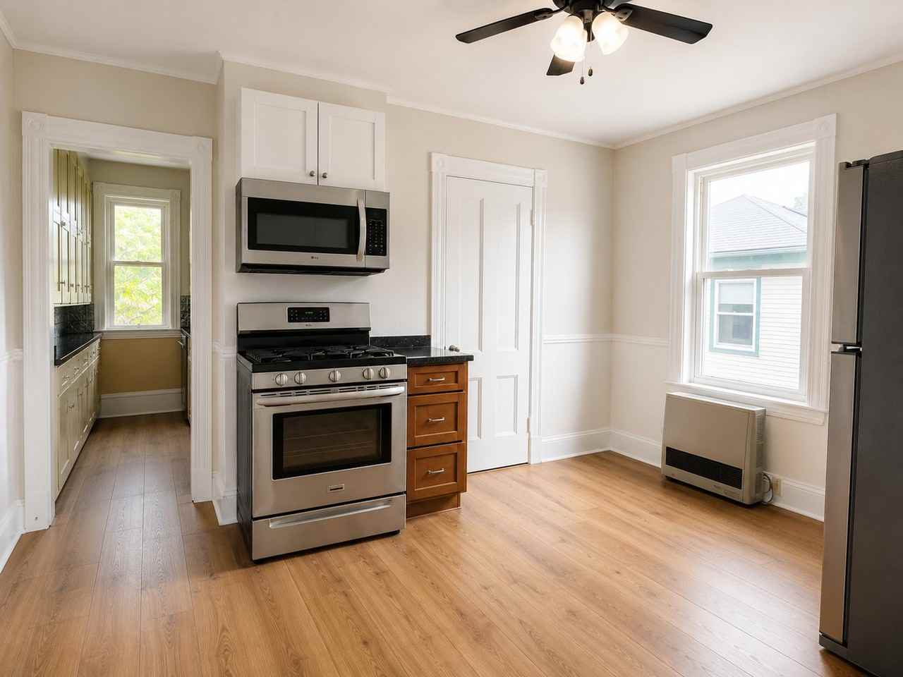 117 Winter St - Photo 2 of 8