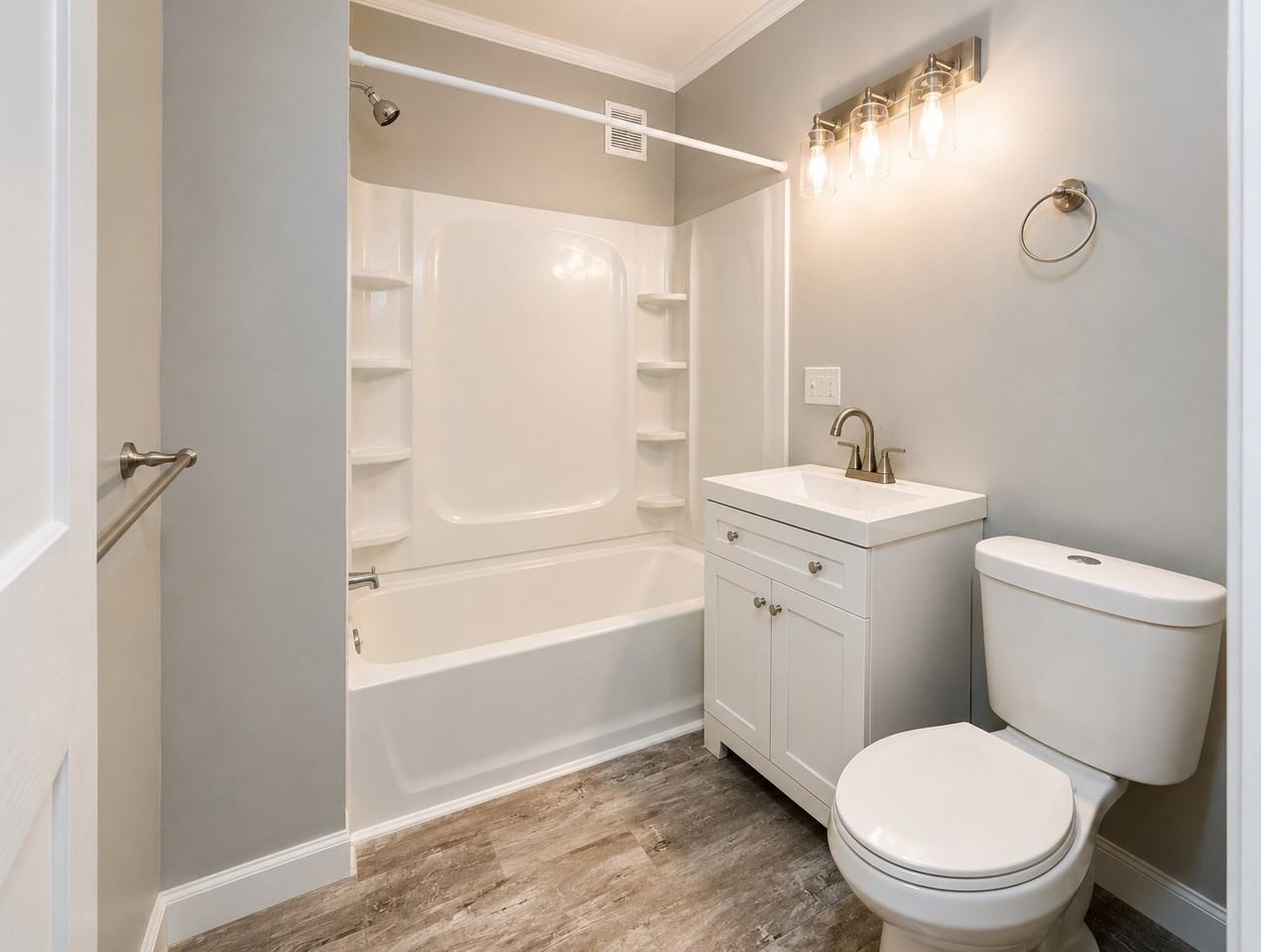 117 Winter St - Photo 4 of 8