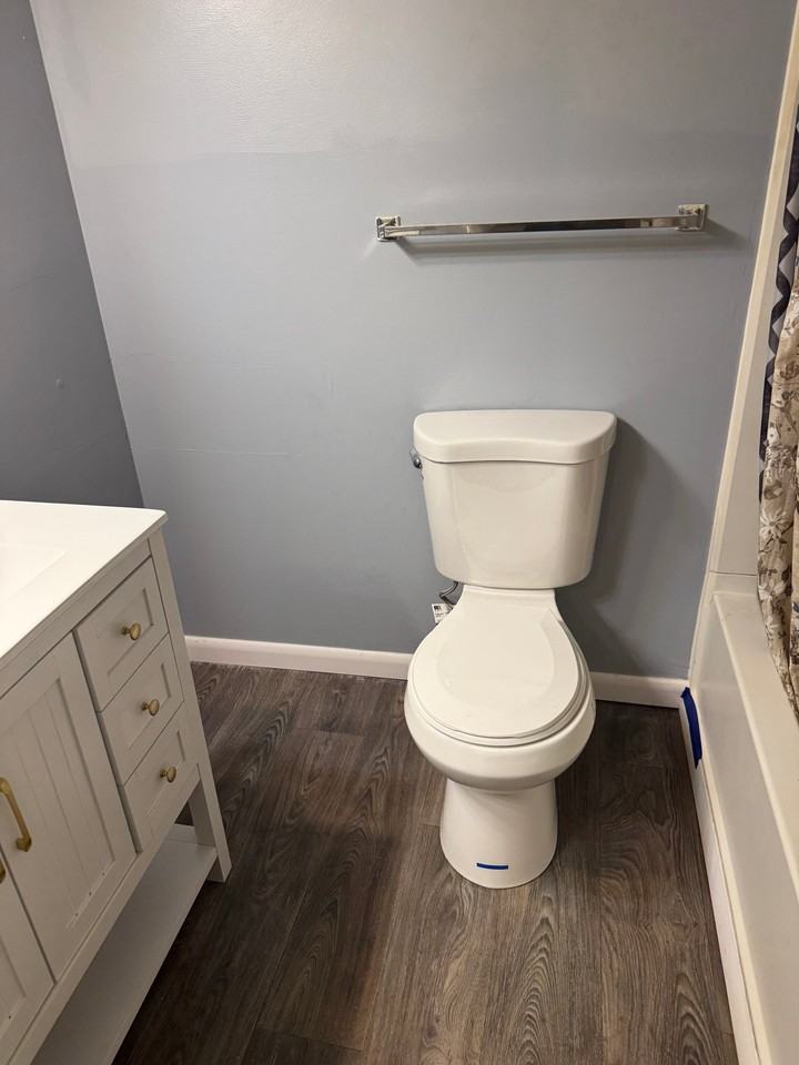 1431 Collegiate Cir #304 - Photo 5 of 9