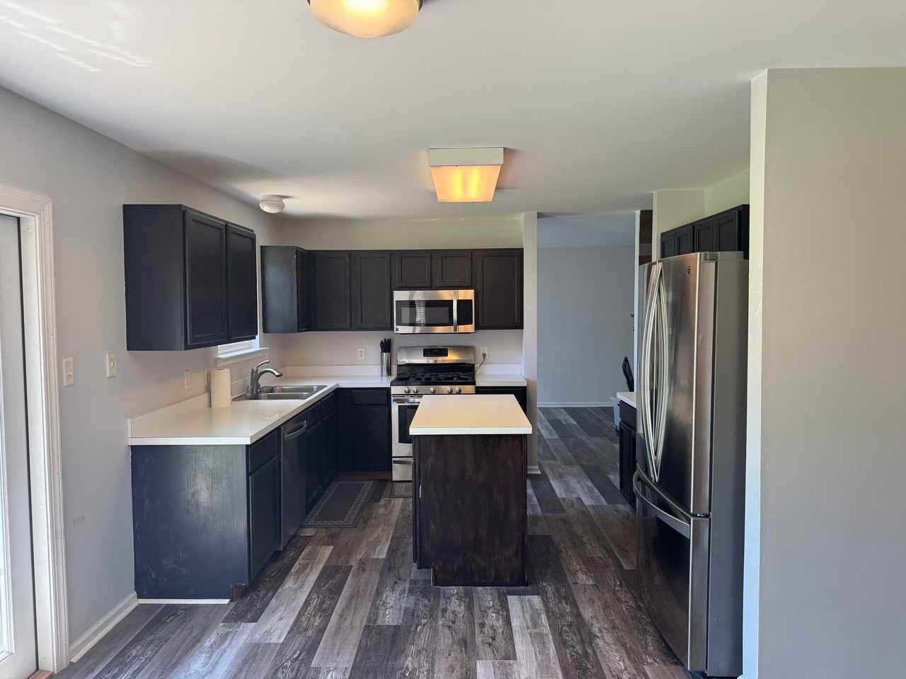 111 Trupenny Turn - Photo 7 of 8