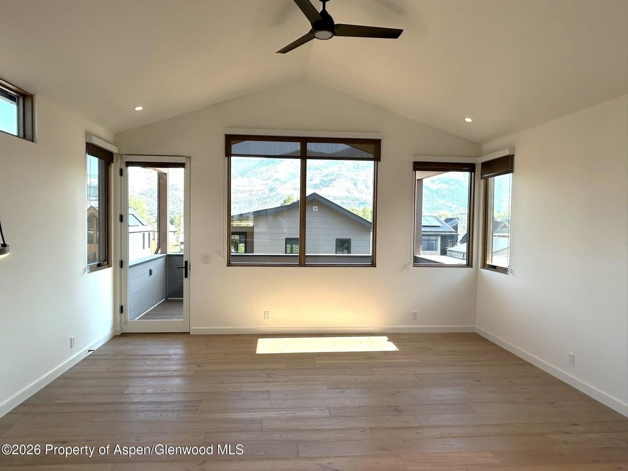406 Stotts Mill Rd - Photo 2 of 23