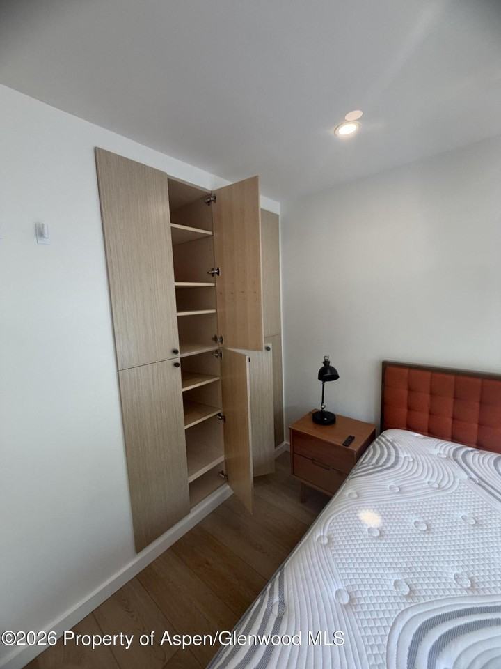 725 E Main St #107 - Photo 5 of 10