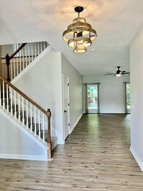 5064 Nokesville Cir - Photo 2 of 25