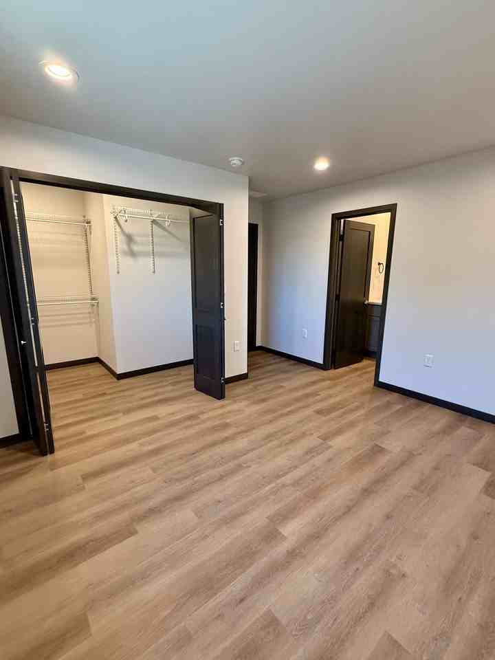 36th Ave W #1B - Photo 3 of 8