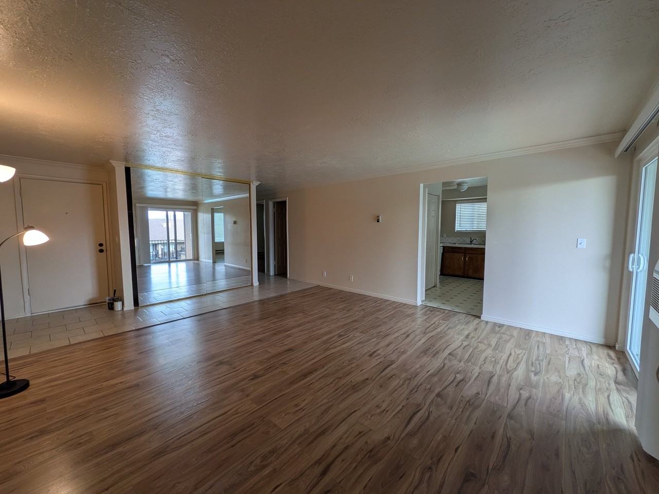 1792 E St #B - Photo 3 of 17