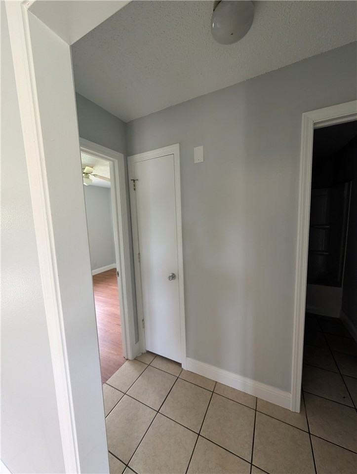 2004 Cypress Pl #A - Photo 6 of 13