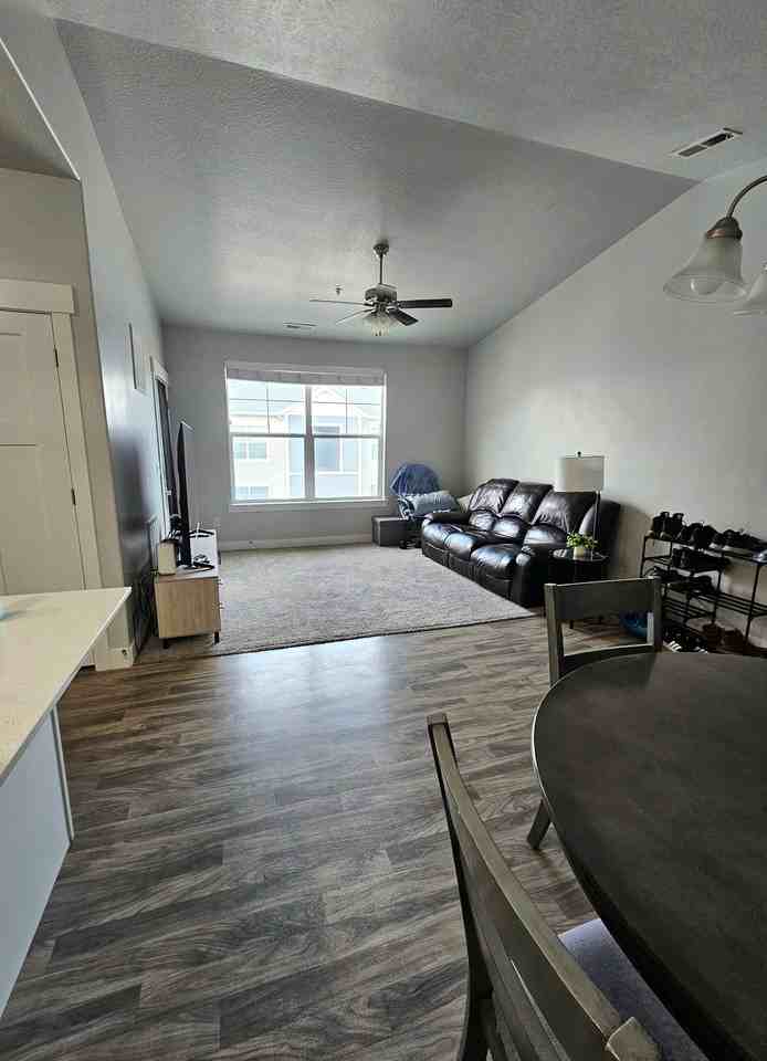 14648 S Mckellen Dr #B303 - Photo 2 of 24