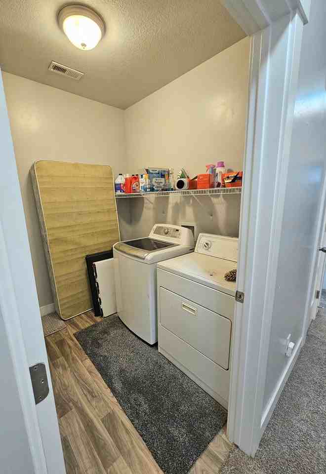 14648 S Mckellen Dr #B303 - Photo 5 of 24