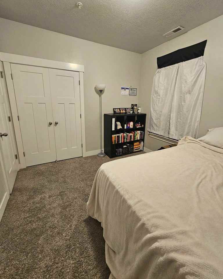 14648 S Mckellen Dr #B303 - Photo 7 of 24
