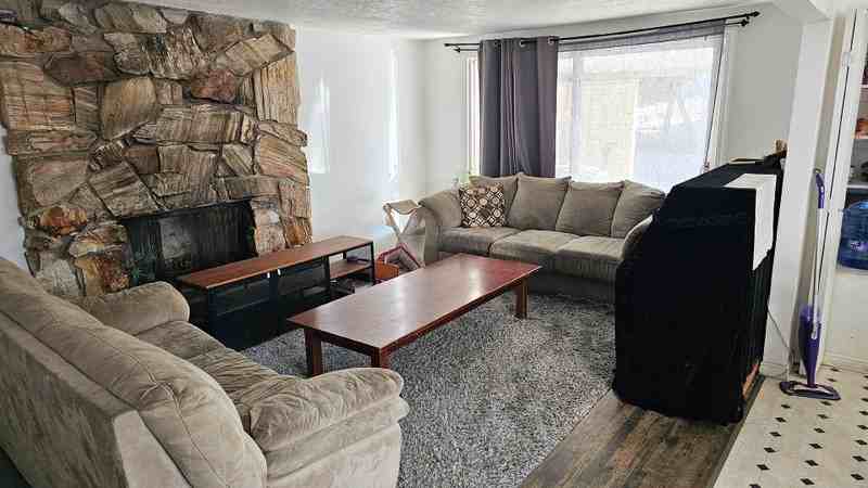 3600 Sw - Photo 3 of 9