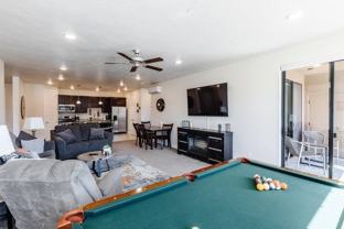 5662 W Clubhouse Dr - Photo 1 of 1