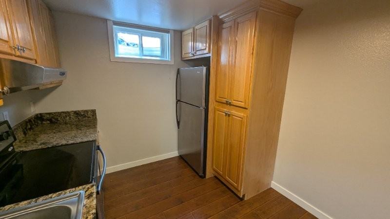 1475 W 43rd Ave - Photo 4 of 16